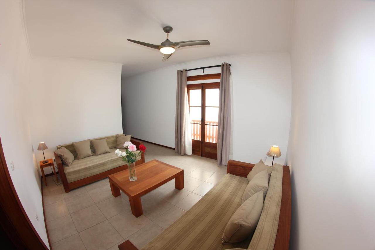 Guest house Casa Evora - Luxury And Front Cidade do Maio